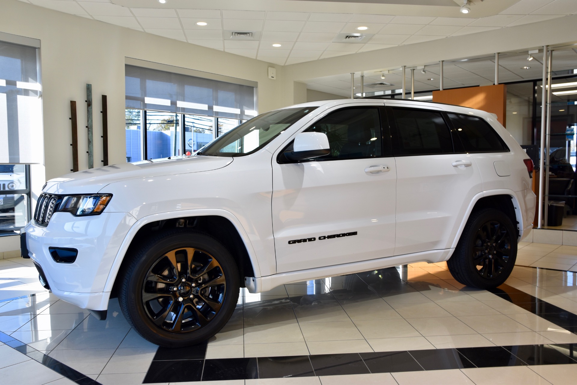 2017 Jeep Grand Cherokee Altitude for sale near Middletown, CT | CT ...