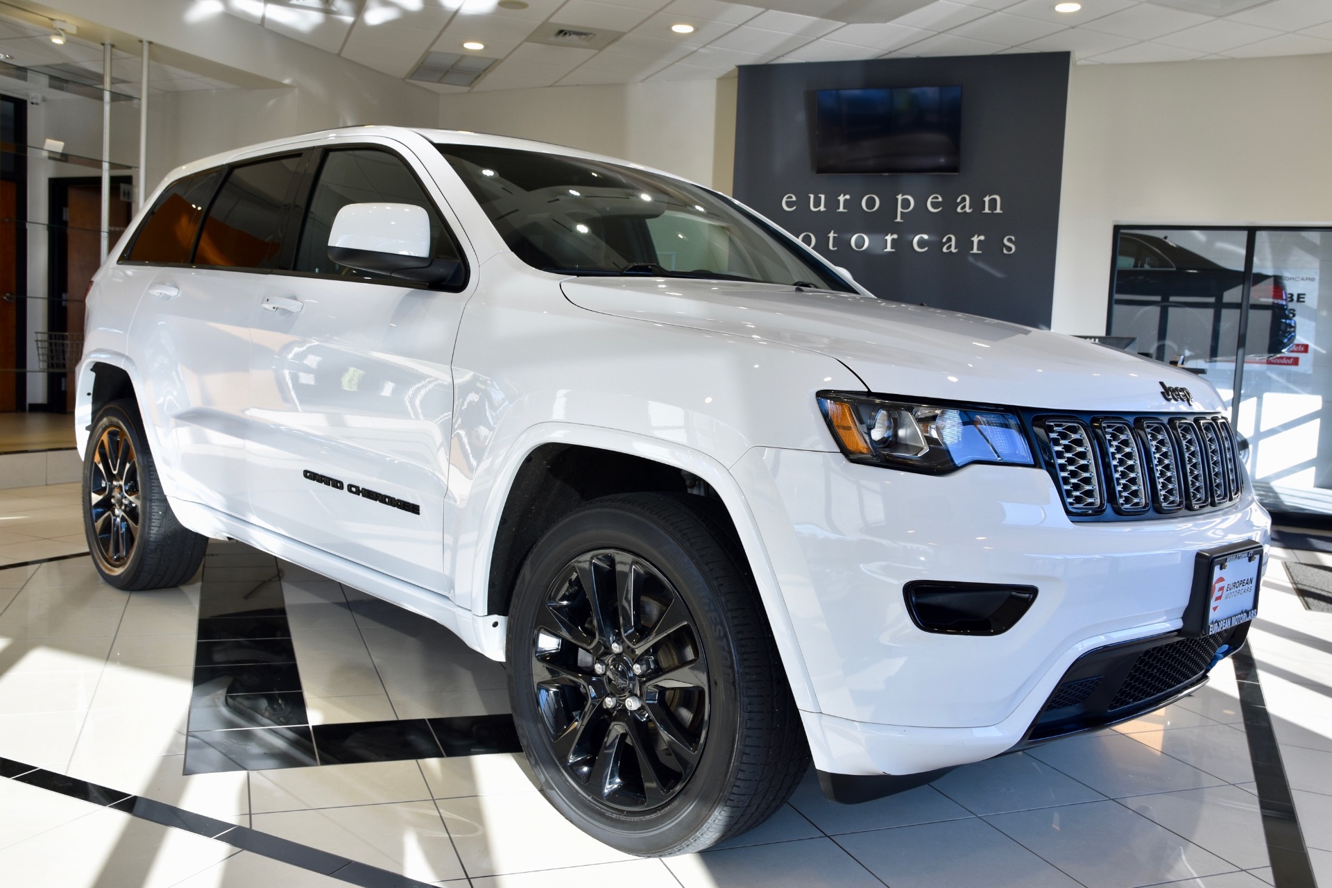 Used 2017 Jeep Grand Cherokee Altitude For Sale (Sold) | European ...