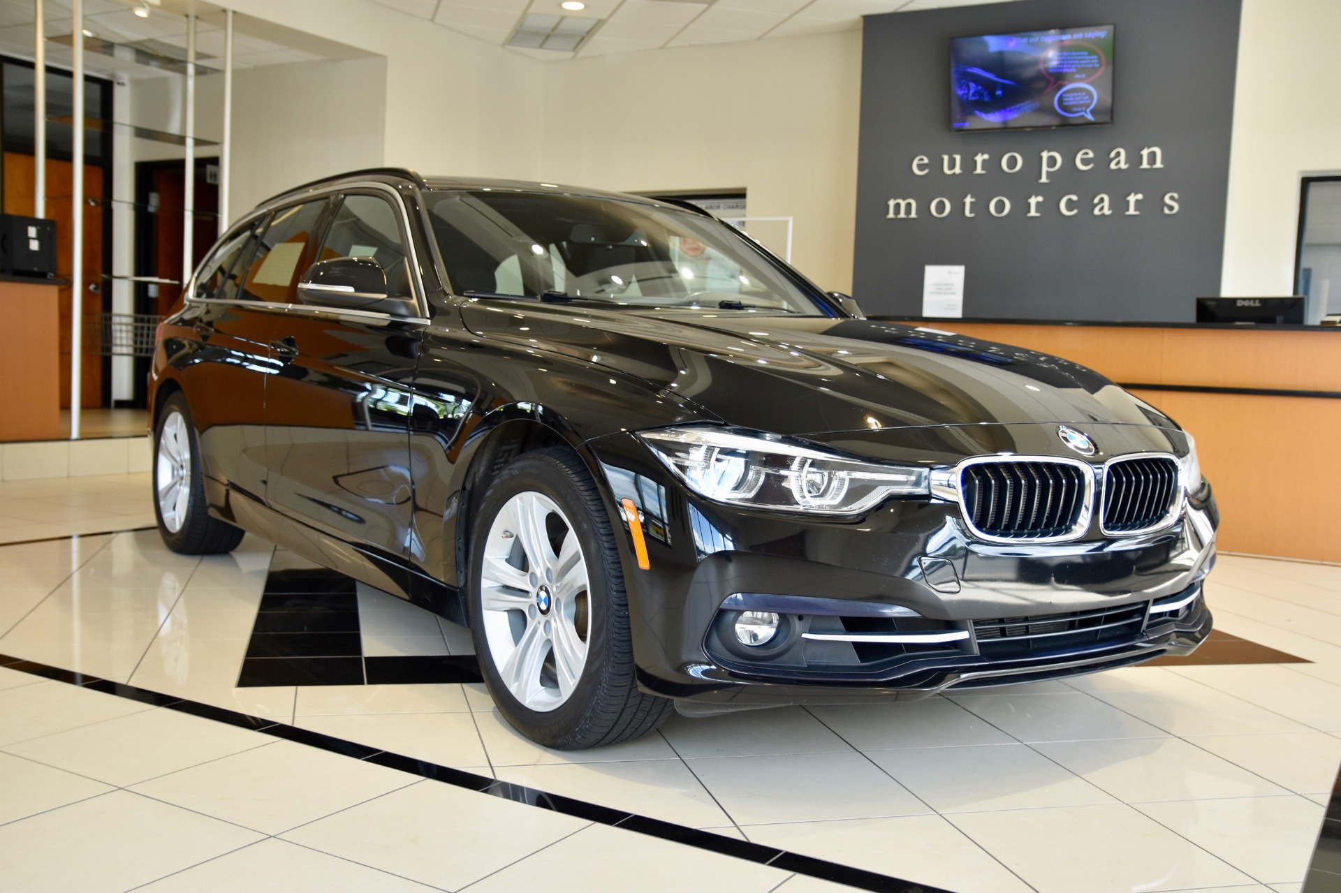 2018 bmw 3 series 330i xdrive sedan 4d specs